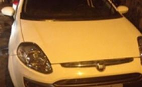 Homem é preso acusado de roubar veículo na Liberdade