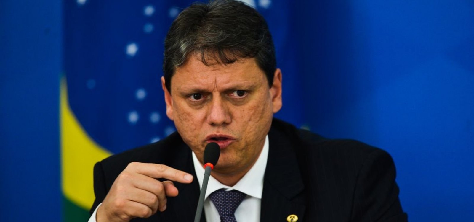 Em Londres, governador de SP sofre crise renal e será submetido a exames