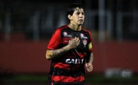 Técnico do Vitória quer Victor Ramos no clássico BaVi