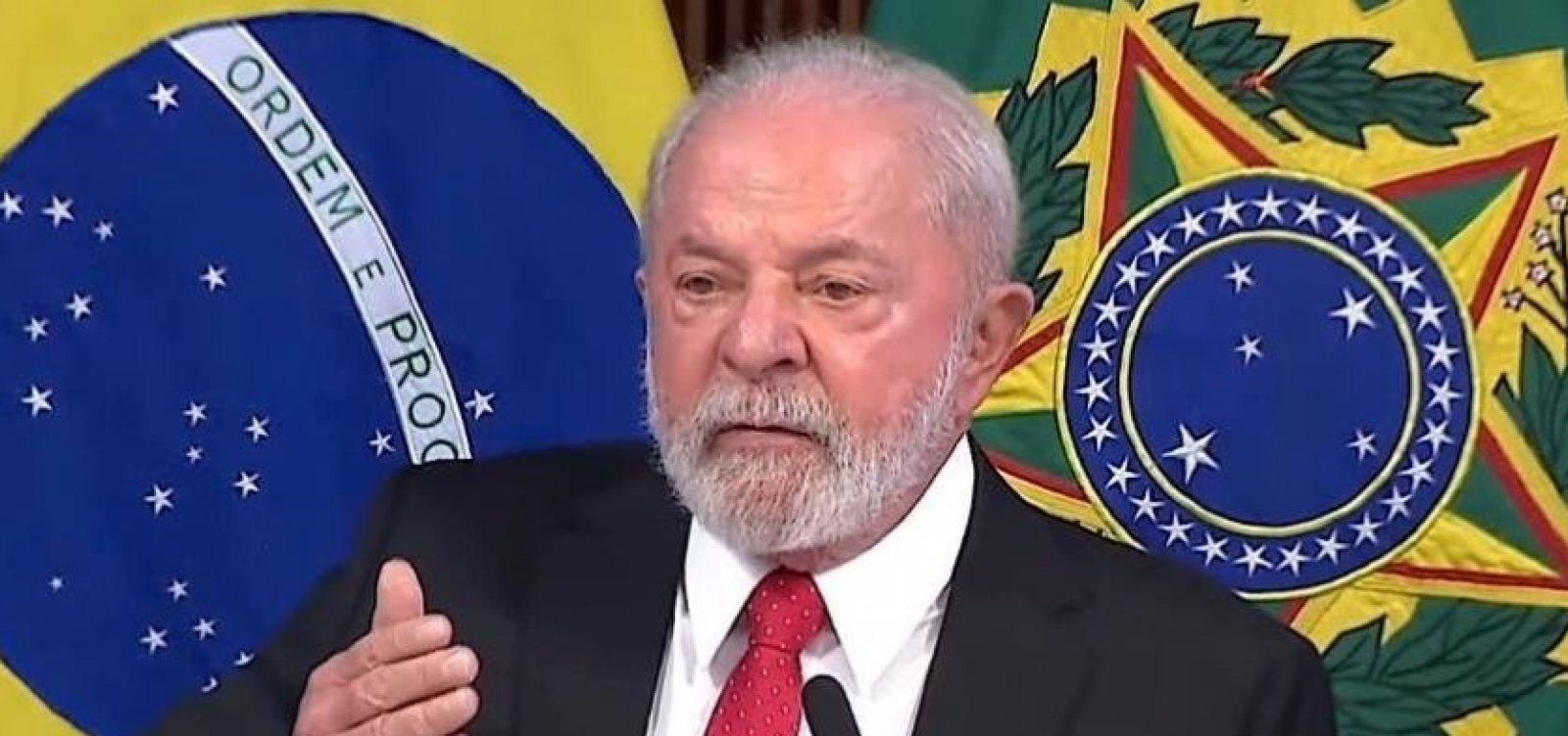 Lula diz que 100 dias foram para priorizar "o que era inadiável"