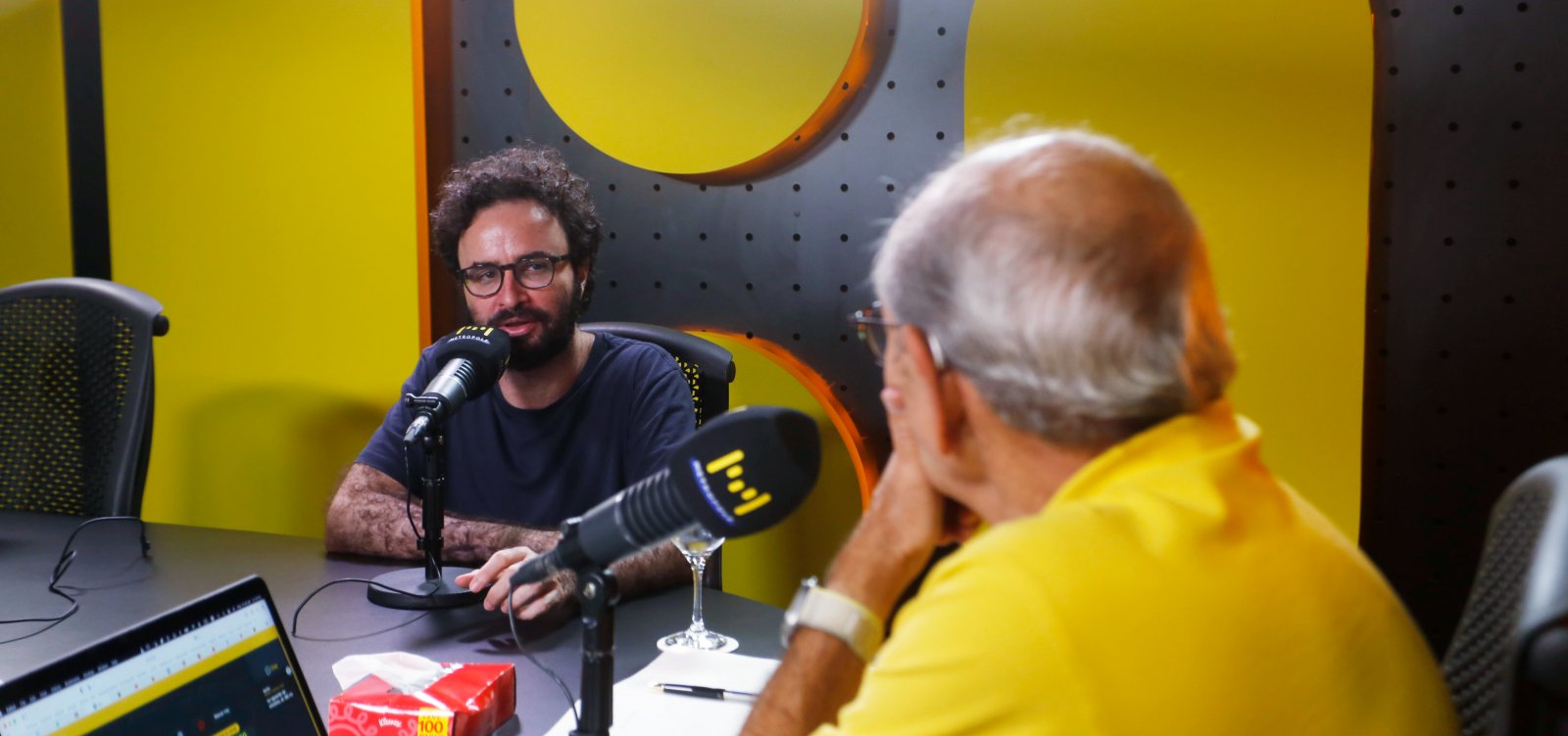 Violência nas narrativas estimula casos na realidade? Especialista faz alerta após massacres em escolas