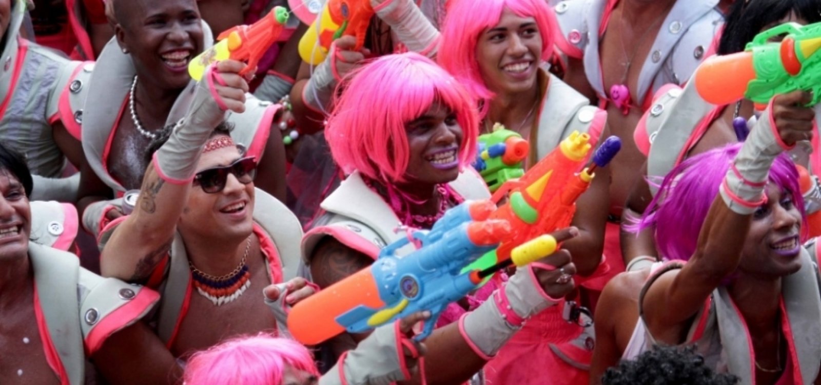 Comiss&atilde;o da AL-BA aprova projeto que pro&iacute;be uso de pistolas de &aacute;gua no Carnaval de Salvador