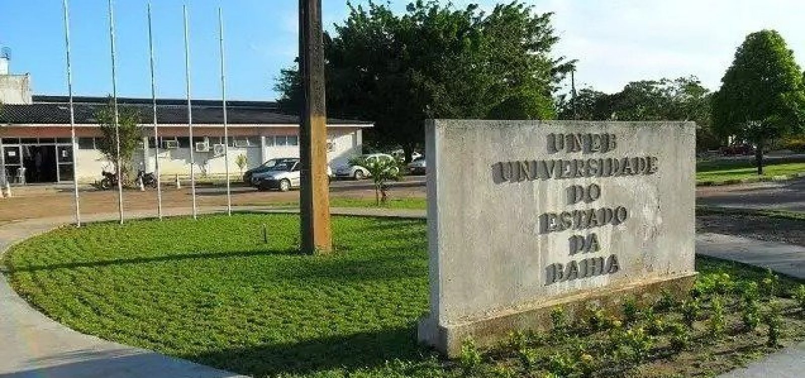 Secretaria de Educa&ccedil;&atilde;o contesta professores universit&aacute;rios e diz que mant&eacute;m di&aacute;logo com categoria