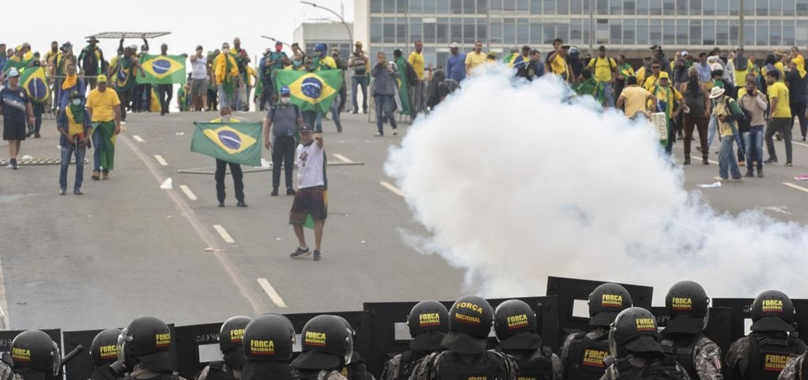 STF analisa, nesta ter&ccedil;a, acusa&ccedil;&otilde;es contra 100 envolvidos por ataques golpistas