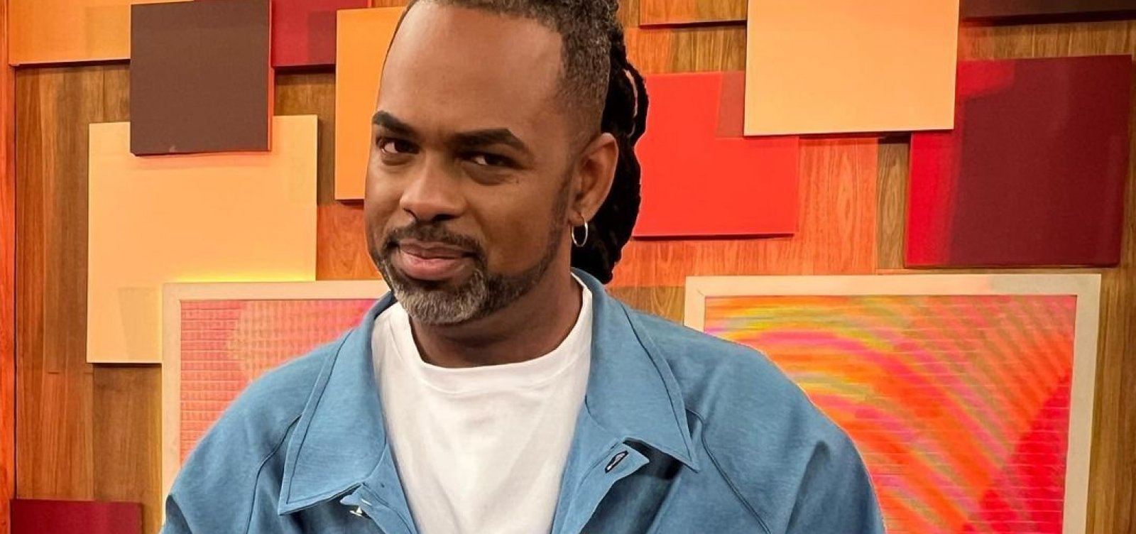 Equipe de Manoel Soares nega informação de que apresentador é investigado por assédio