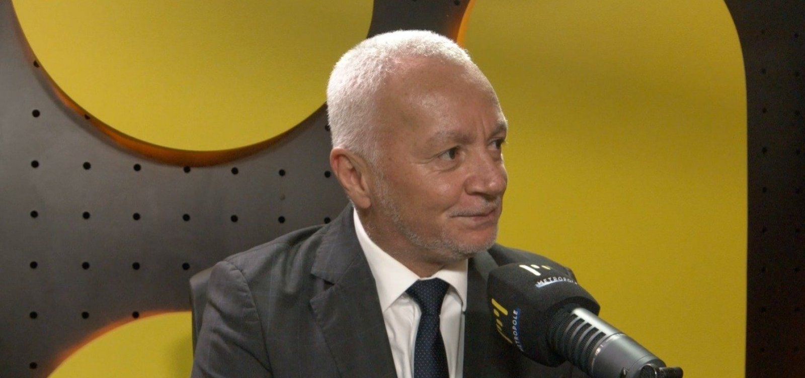 "Não pensei sobre isso ainda, mas vai chegar o tempo", diz Bobô sobre disputar prefeitura de Sr. do Bonfim 