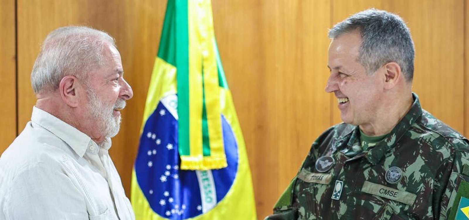 Em Evento Com Lula Comandante Do Exército Diz Que Instituição é “apartidária” E Pede Fé Na 