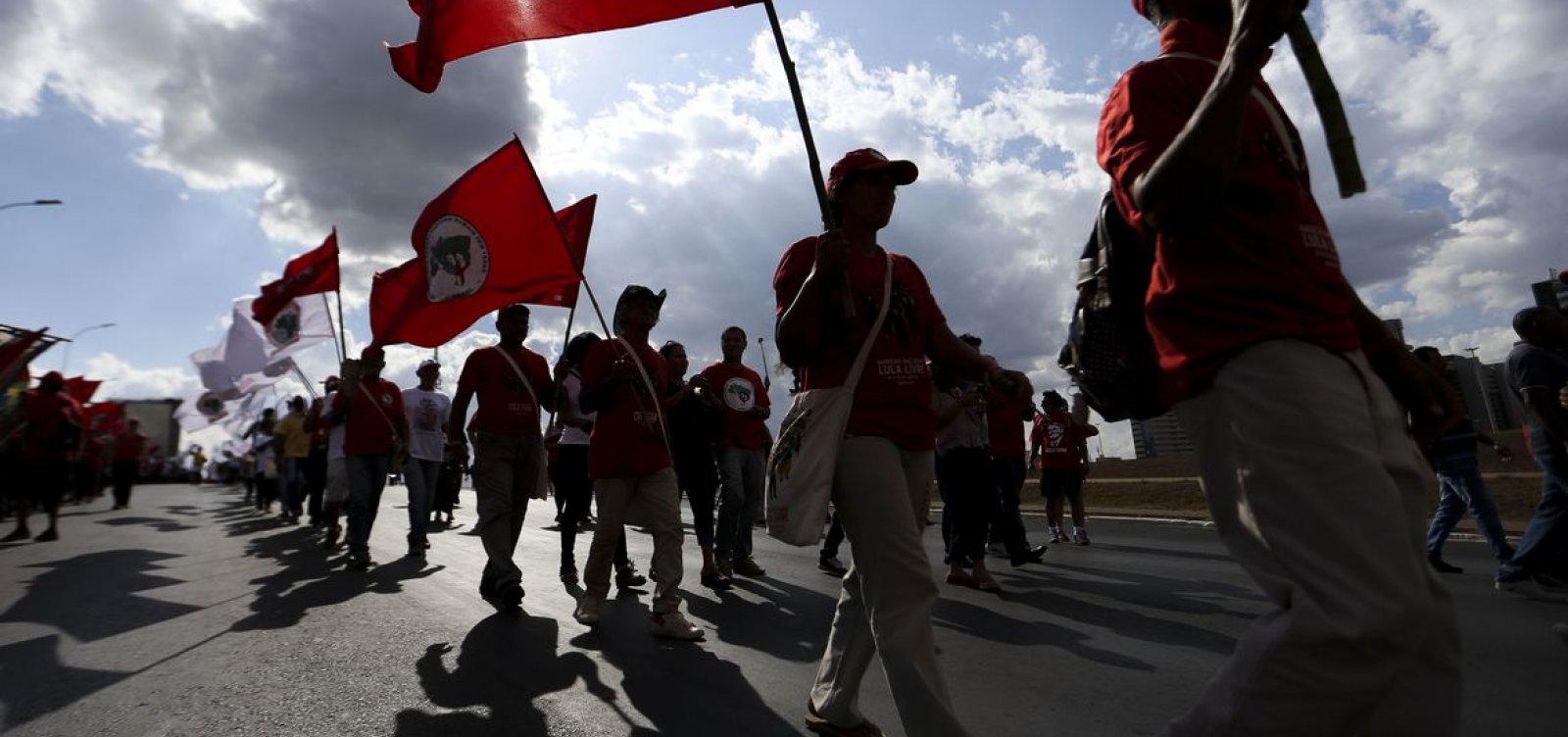 MST deve começar a sair de áreas ocupadas em Petrolina e Aracruz