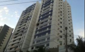 Senhora é resgatada de incêndio em apartamento no bairro da Pituba