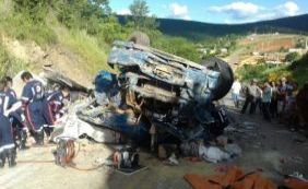 Capotamento de caminhão deixa quatro mortos na BA-642, em Vitória da Conquista