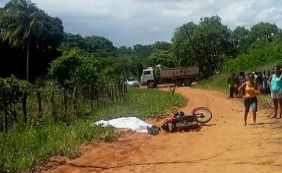 Após colisão, fio de alta tensão se rompe e deixa dois mortos em Camaçari