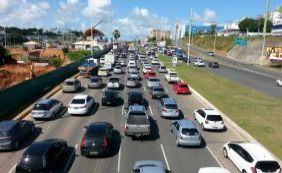Trânsito tem vias bloqueadas e congestionamentos nesta quarta; confira