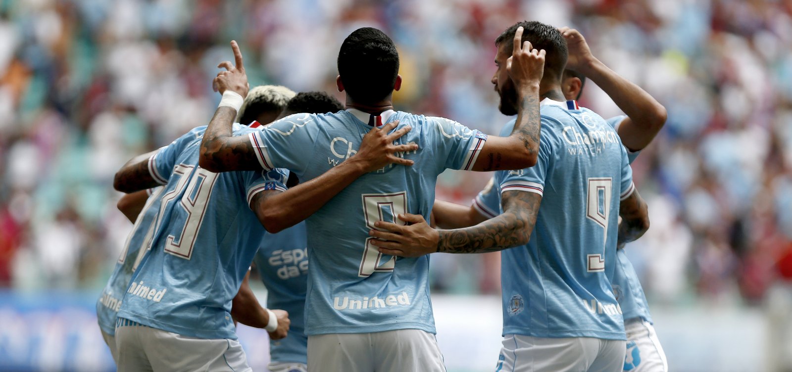 Bahia vence o Coritiba e conquista primeiro triunfo em casa pelo Brasileirão