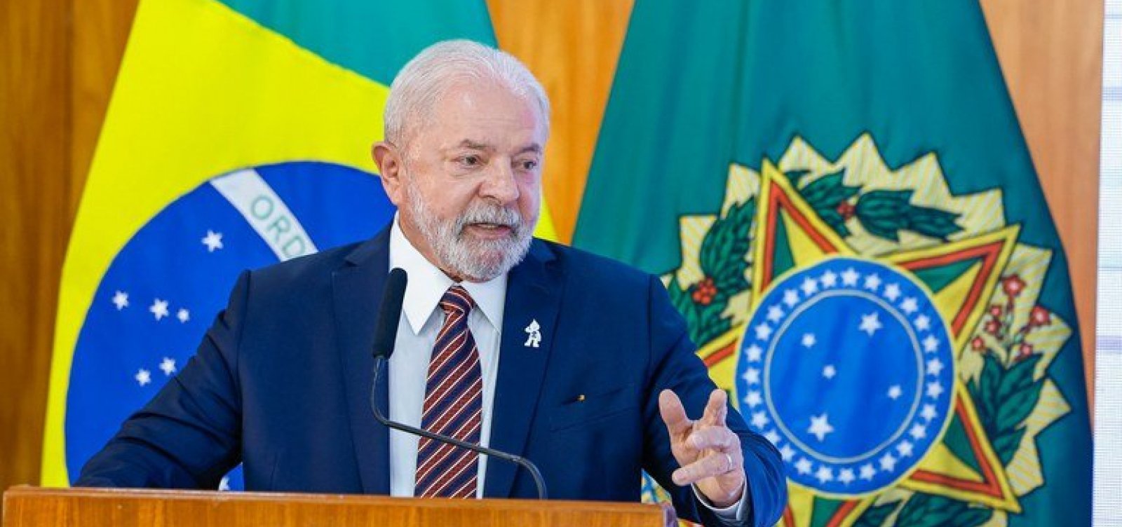 Lula se reúne com ministros para discutir sobre arcabouço fiscal; projeto deve ser entregue nesta segunda-feira
