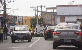 Acidente deixa fluxo lento na Av. Afrânio Peixoto; confira trânsito