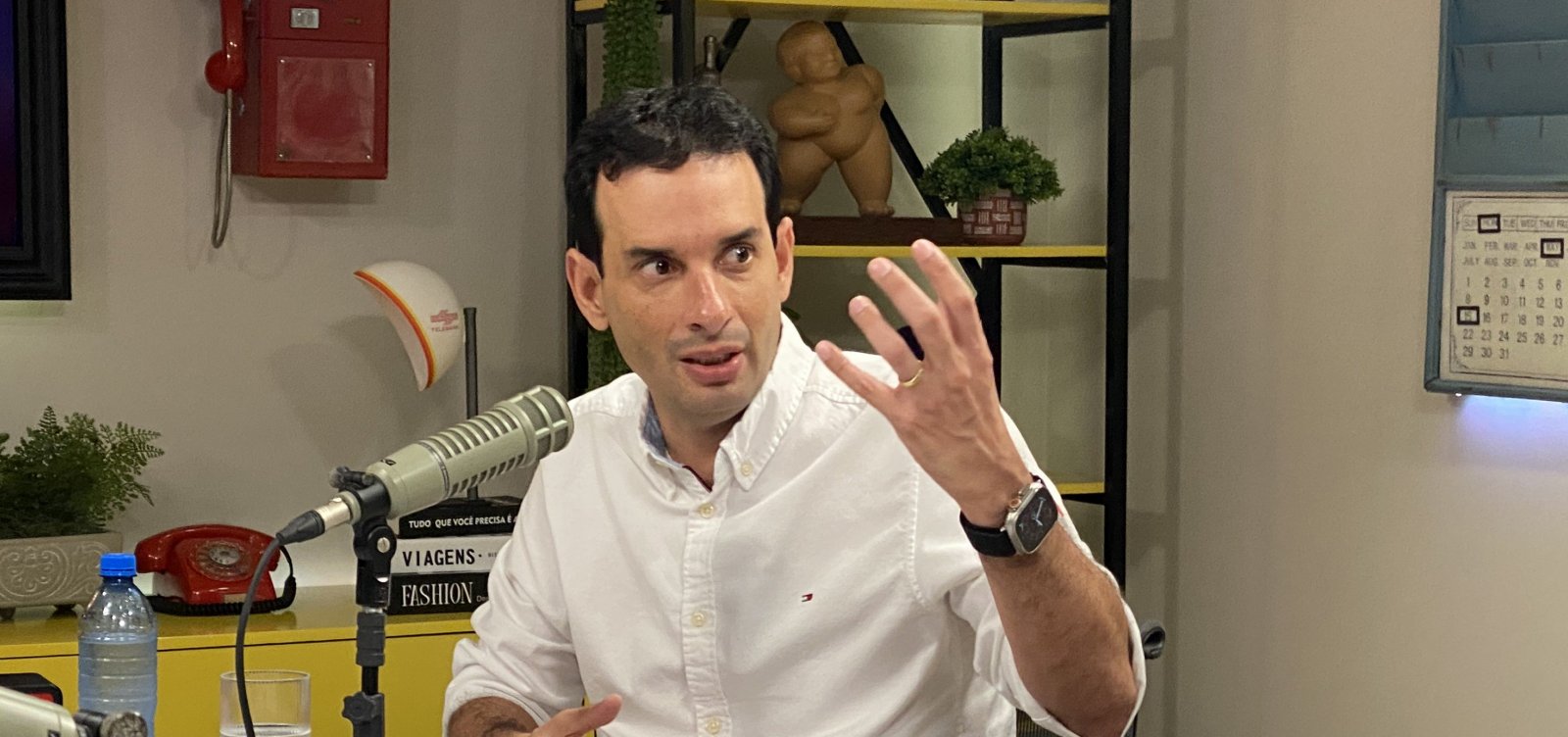 "Neste momento, a bola tá no pé de Jerônimo Rodrigues", afirma Leo Prates sobre 2026