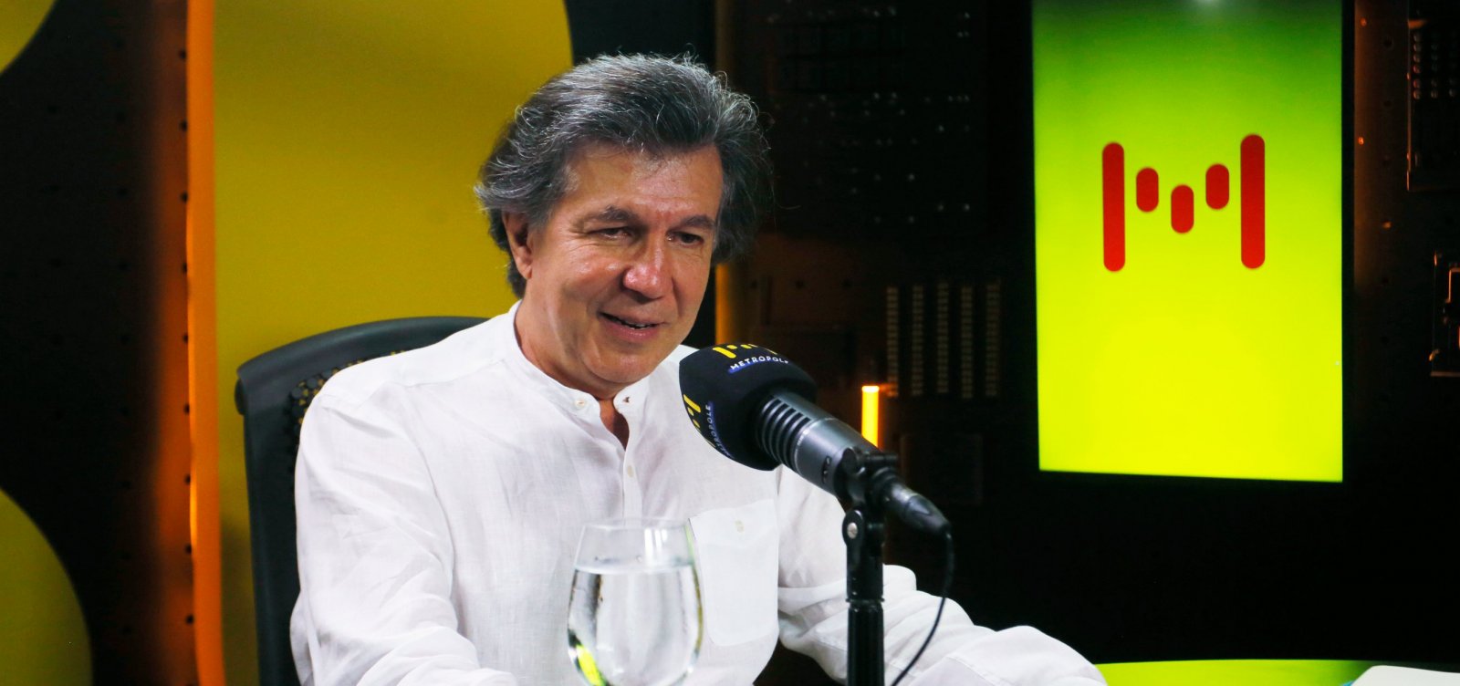 "Temos um futuro pela frente quando damos poder às crianças", diz Ricardo Castro sobre Neojiba