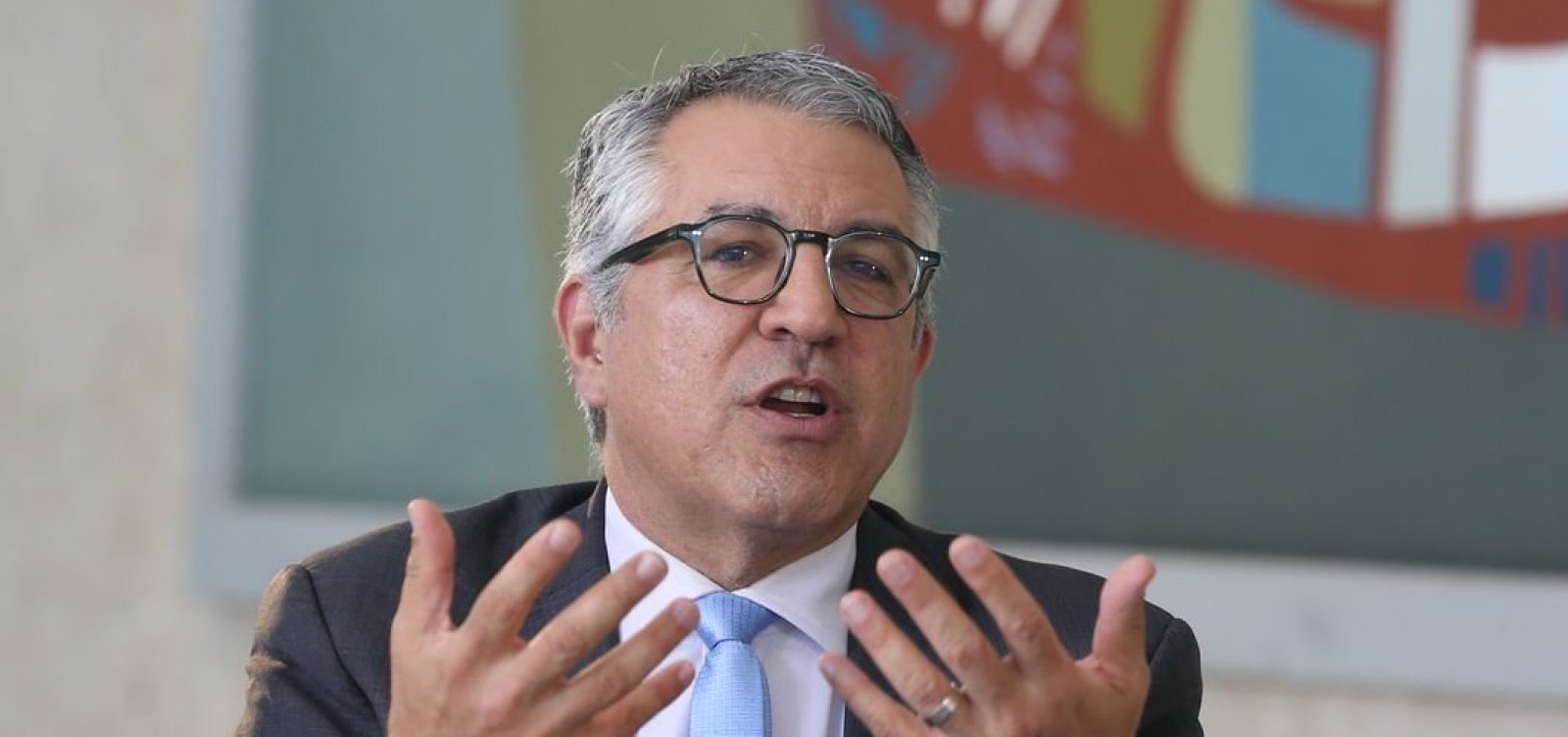 Padilha descarta saída de Marina e diz que ministra "sustenta" agenda ambiental do governo Lula