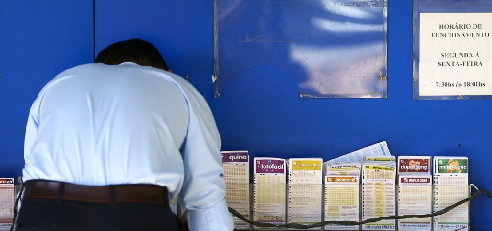 Mega-Sena deste sábado deve pagar prêmio de R$ 45 milhões