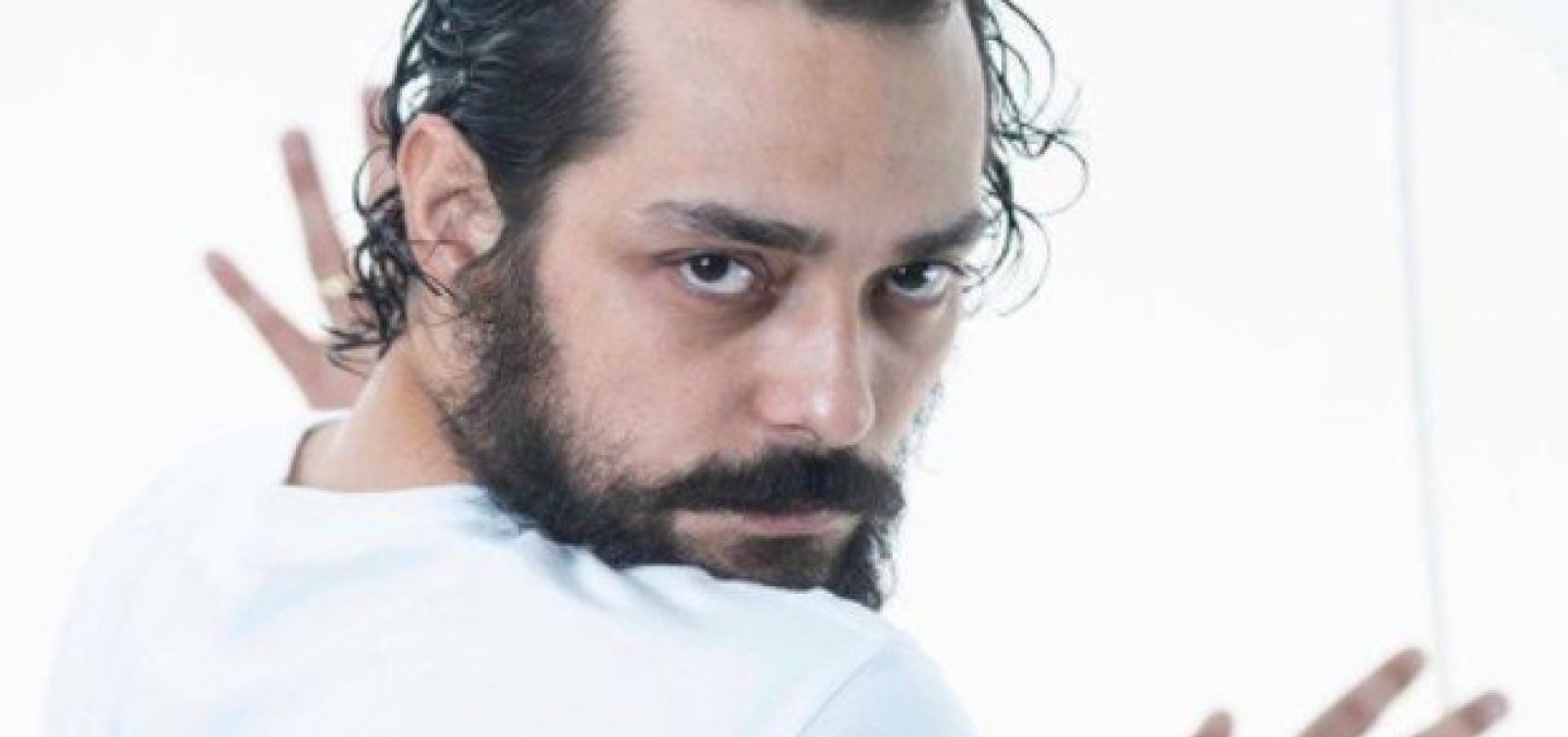 Eduardo Sterblitch será vilão em “O Auto da Compadecida 2", diz jornal