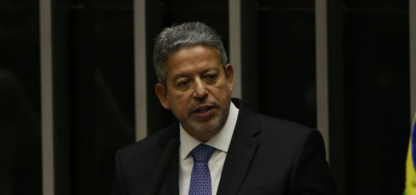 Arthur Lira empregou irmão e mulher de assessor investigado pela PF em estatal