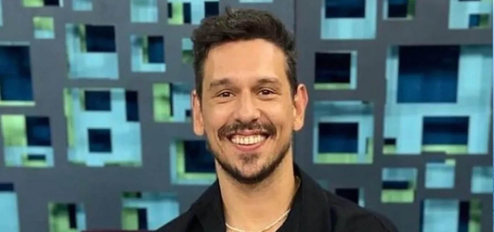 "Me doía muito ser conhecido como o marido da Cleo", desabafa João Vicente