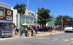 Manifestação pró-PT reúne poucos participantes em Salvador; veja fotos