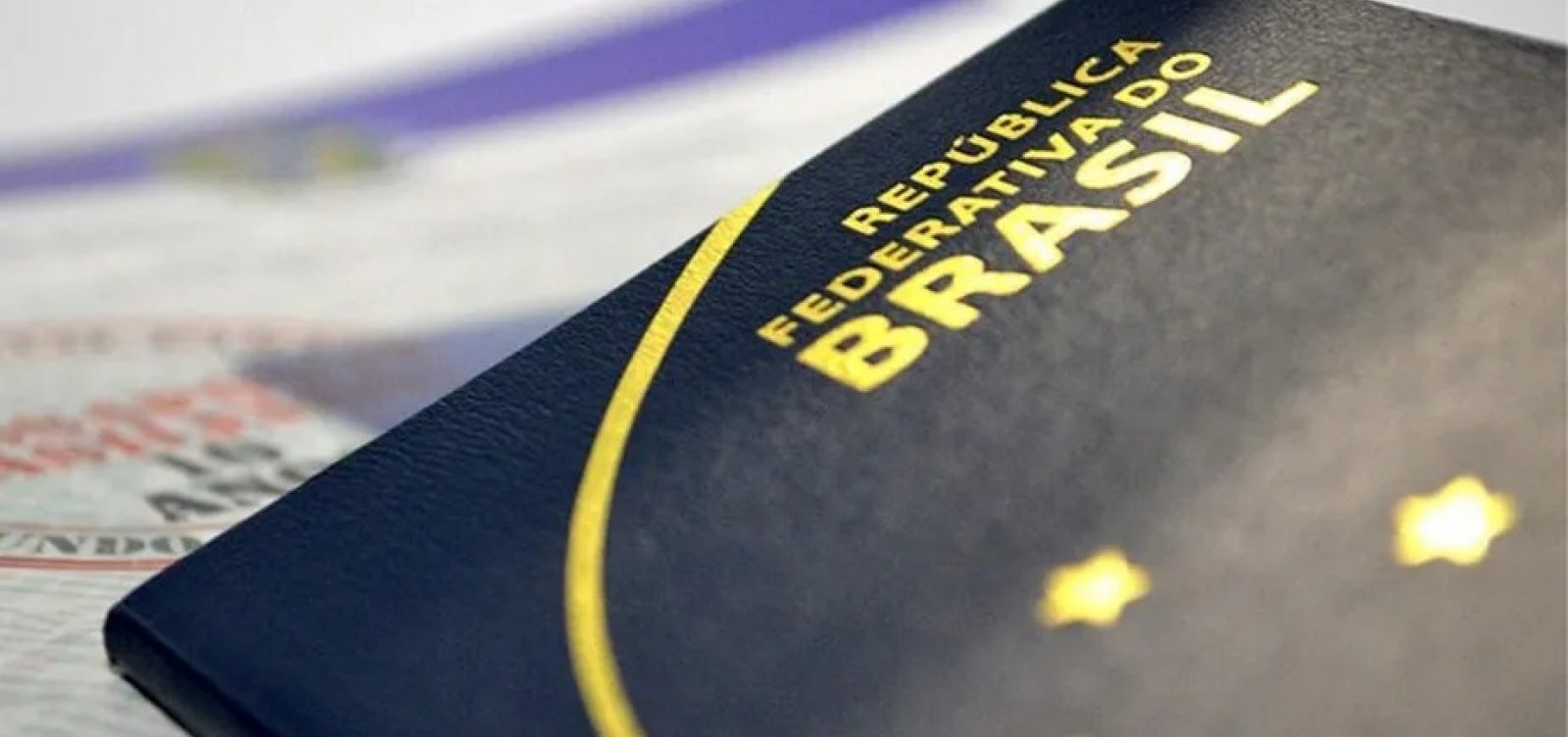 Embaixada dos EUA abre consulados aos sábados para reduzir fila do visto