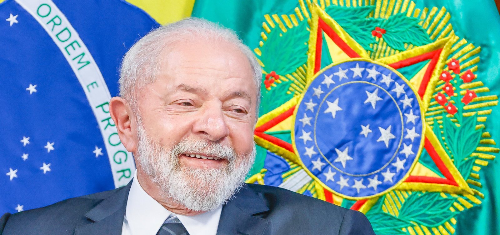 Lula promete prestar contas das a&ccedil;&otilde;es do governo publicamente "a cada 2 ou 3 meses"