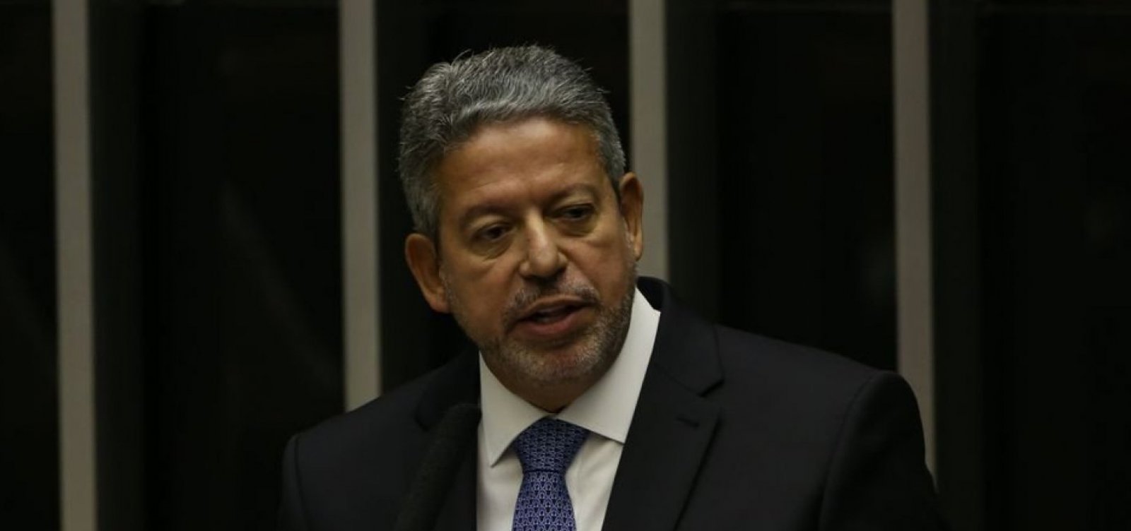 Investigado pela PF, aliado de Lira fez R$1 bi em contratos com o governo, mas ainda atua como policial 