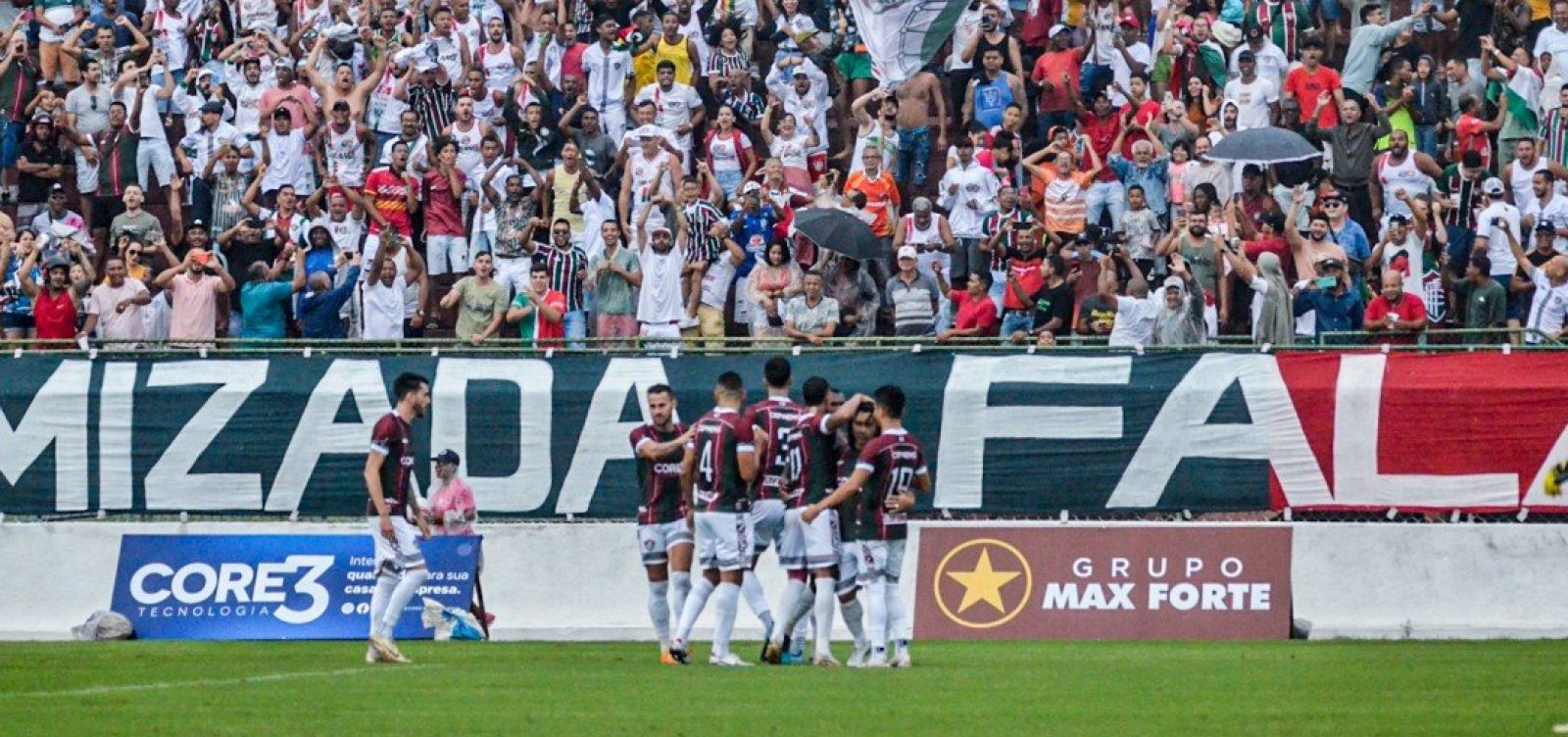 Fluminense De Feira Assume Liderança E Embola Tabela Da Série B Do ...