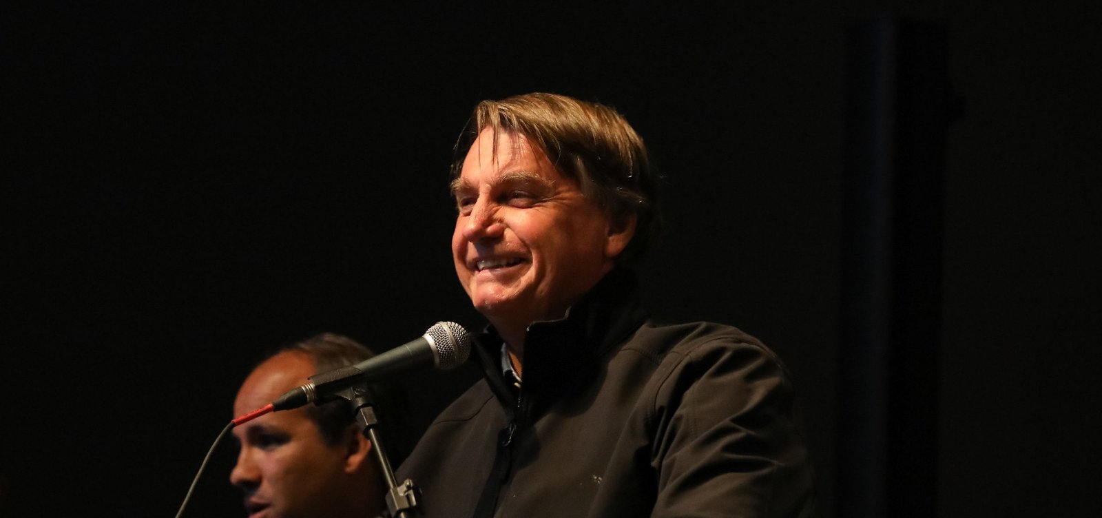 Bolsonaro já espera condenação e advogados falam em recorrer ao STF, diz colunista
