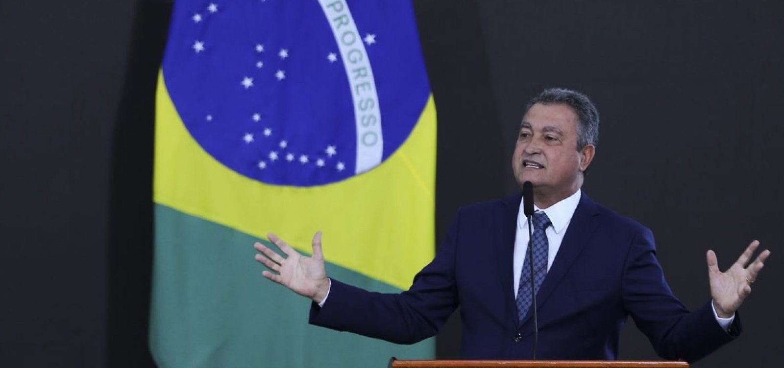 Apesar de Rui Costa citar equipe 'híbrida', PF acredita que Lula manterá segurança pessoal com civis