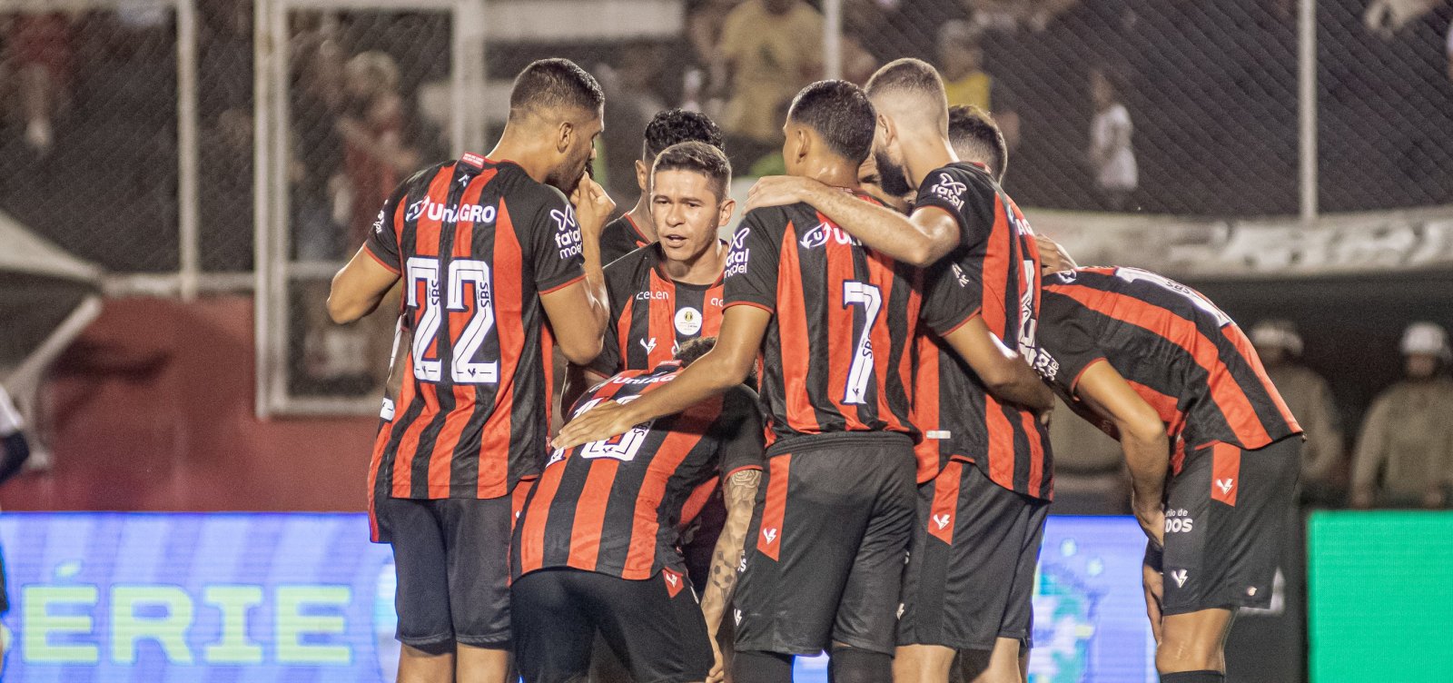 A seis rodadas do fim do 1&ordm; turno da S&eacute;rie B, metade dos confrontos do Vit&oacute;ria &eacute; contra times do G-4 
