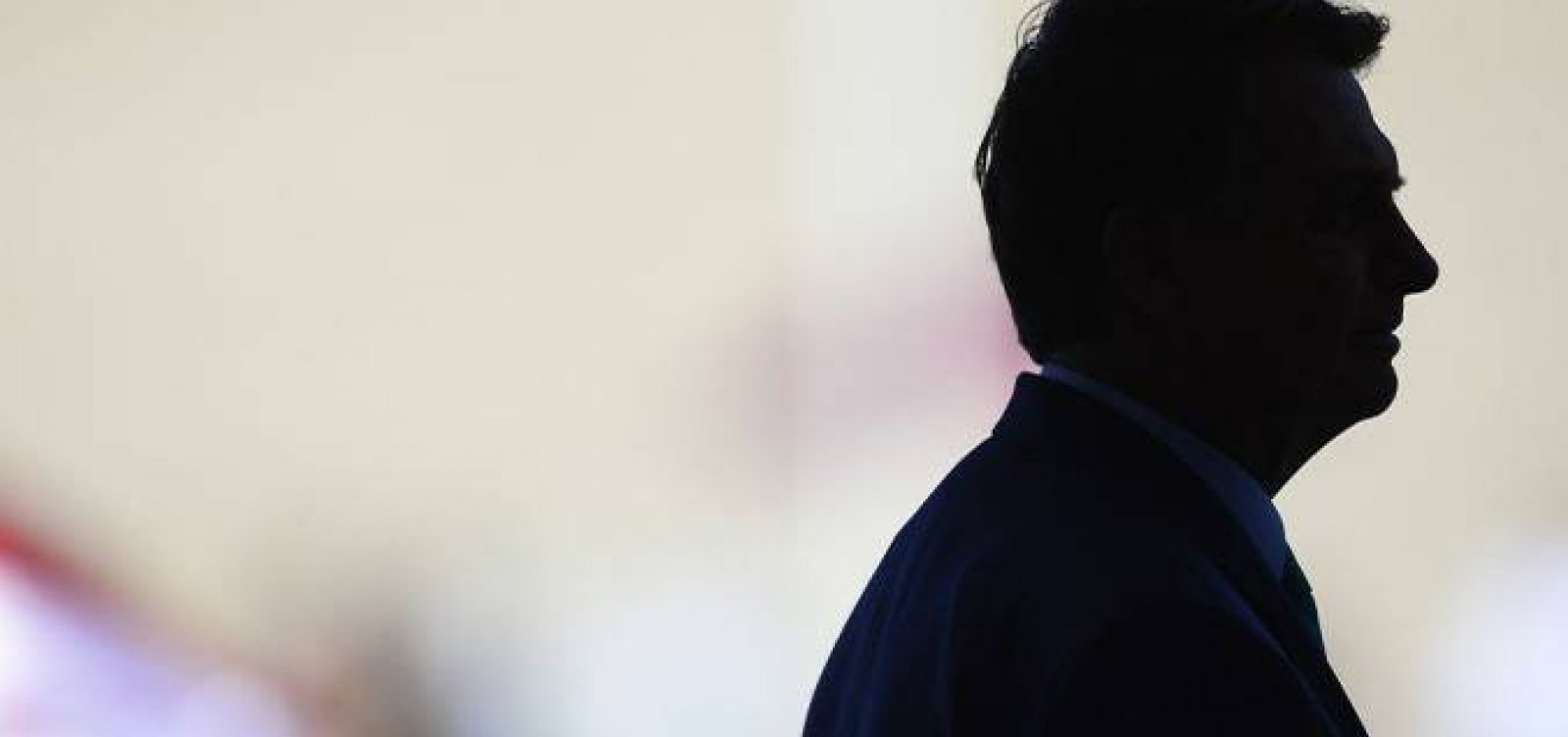 Especialista v&ecirc; decis&atilde;o do TSE que torna Bolsonaro ineleg&iacute;vel como definitiva