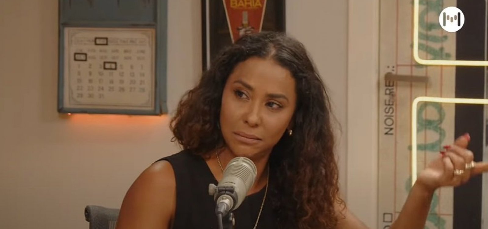 Ana Mametto anuncia que lançará livro sobre Pomba Gira ainda este ano