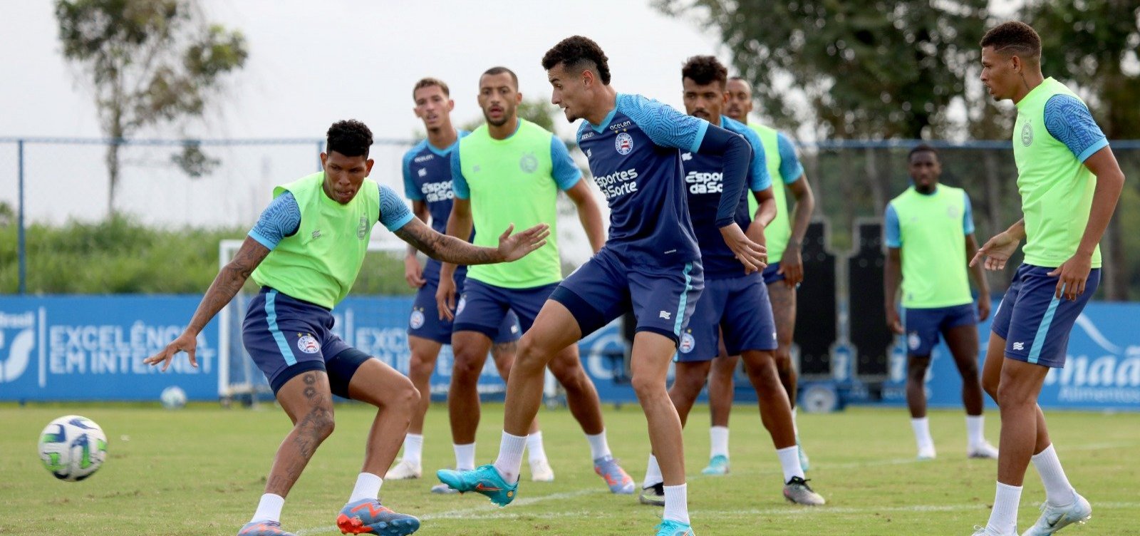 Em busca de um respiro na Série A, Bahia duela com o Cuiabá neste sábado