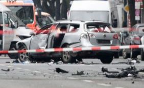Polícia recomenda que pessoas fiquem em casa após carro explodir em Berlim