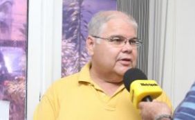 Lúcio rebate Florence: “Vão passar a borracha no escândalo da Petrobras?"