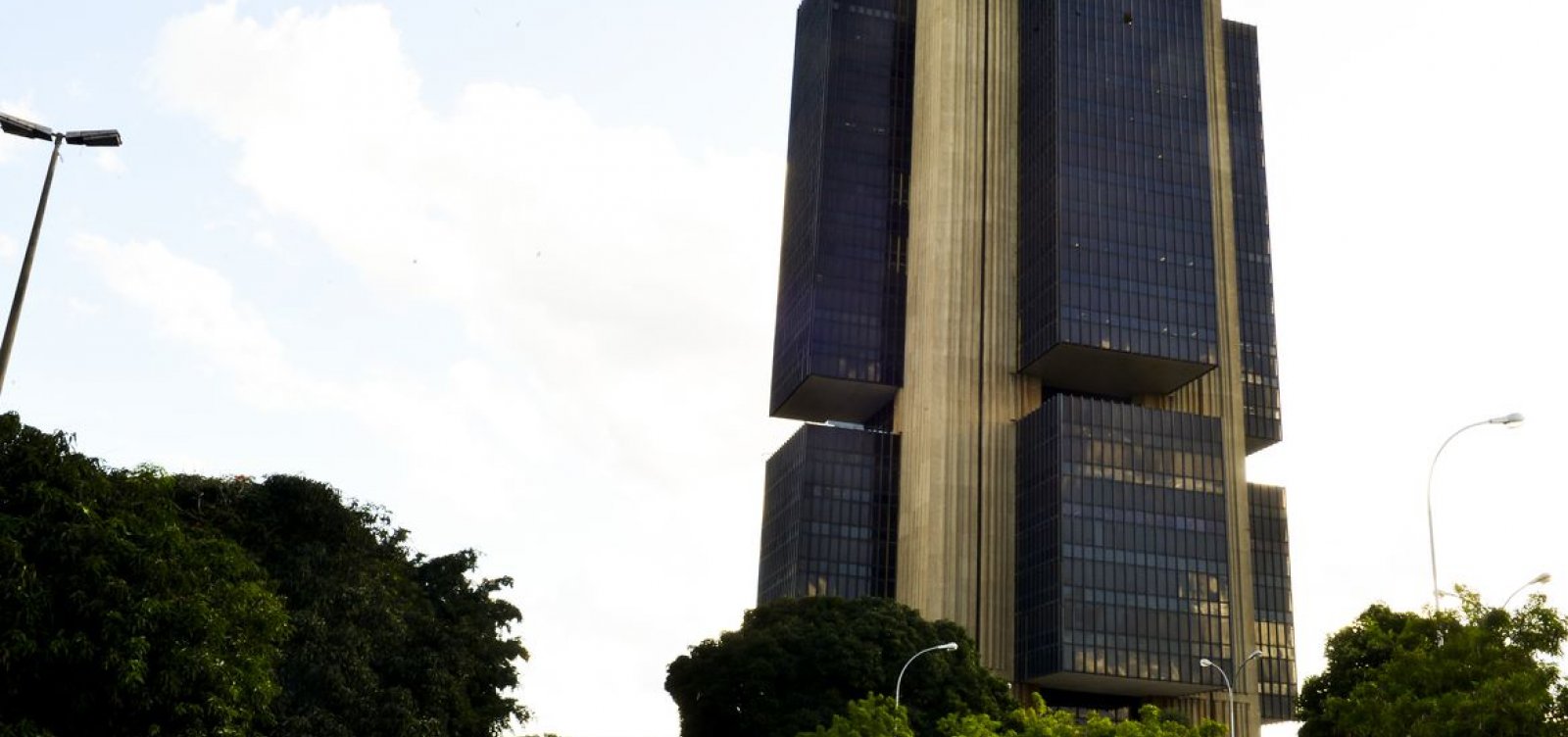 Banco Central pode iniciar cortes na Selic com baixa de 0,5 ponto