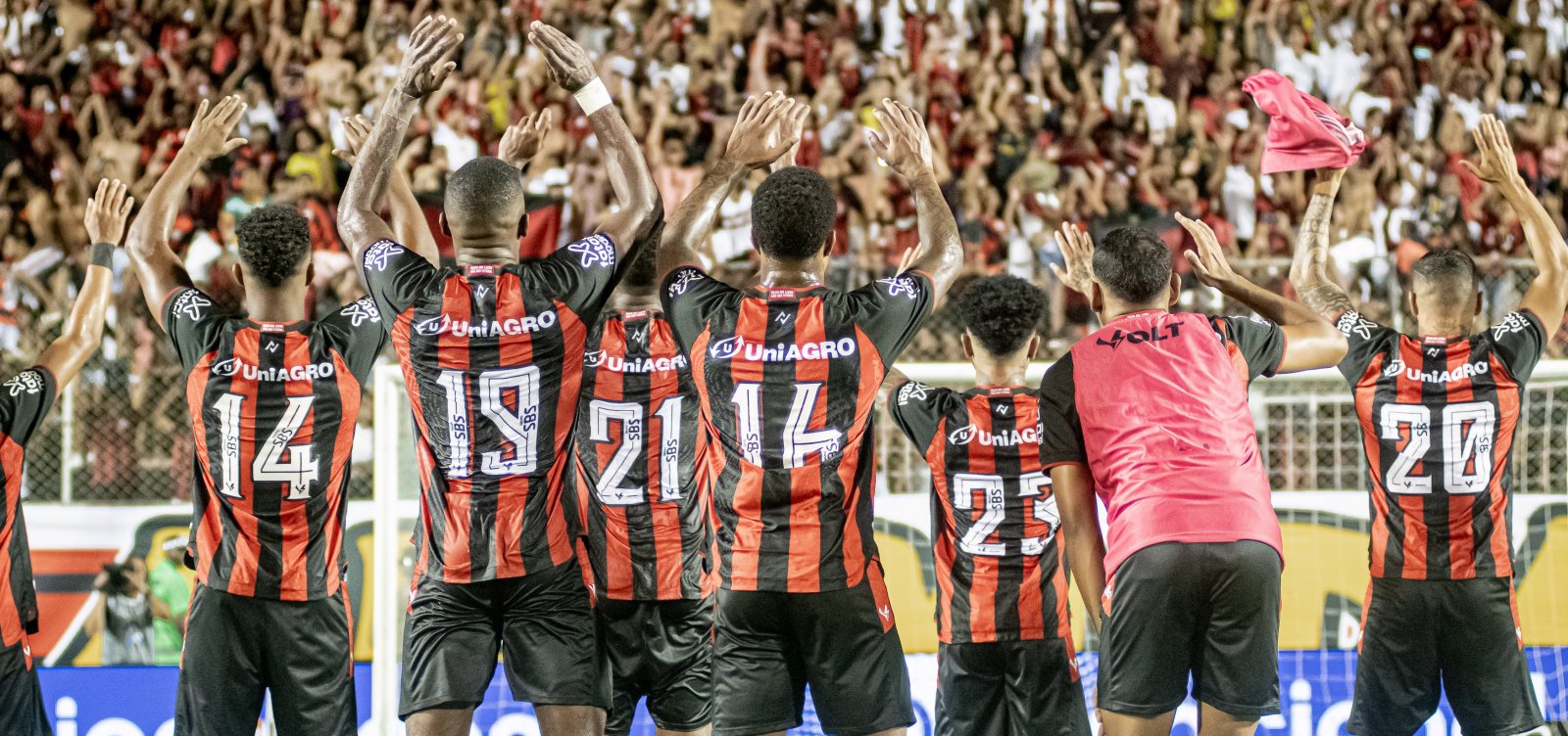 Com quase 64% de chance de voltar à Série A, Vitória supera desempenho de campanha do último acesso