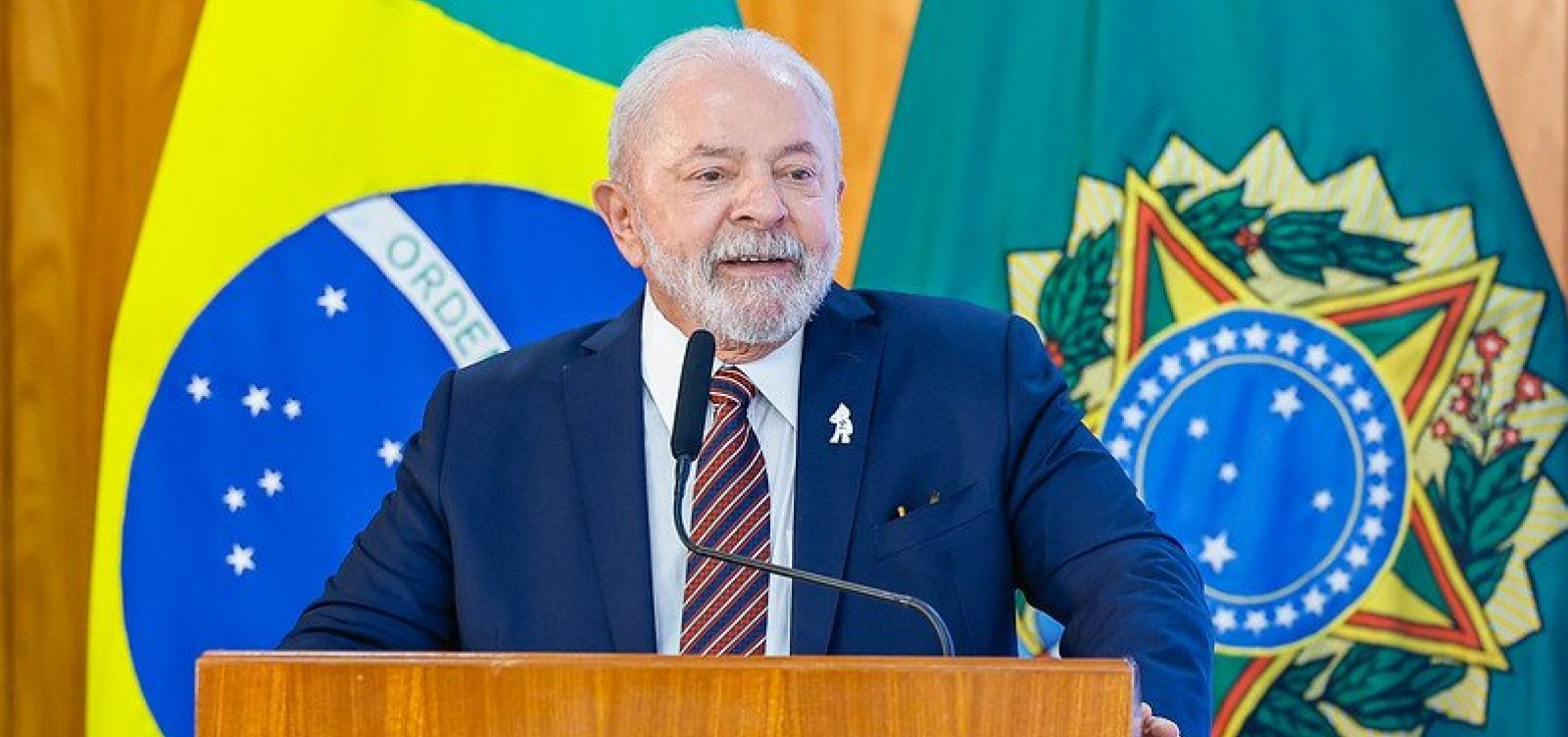 Lula diz que irá discutir preços das passagens com as empresas aéreas