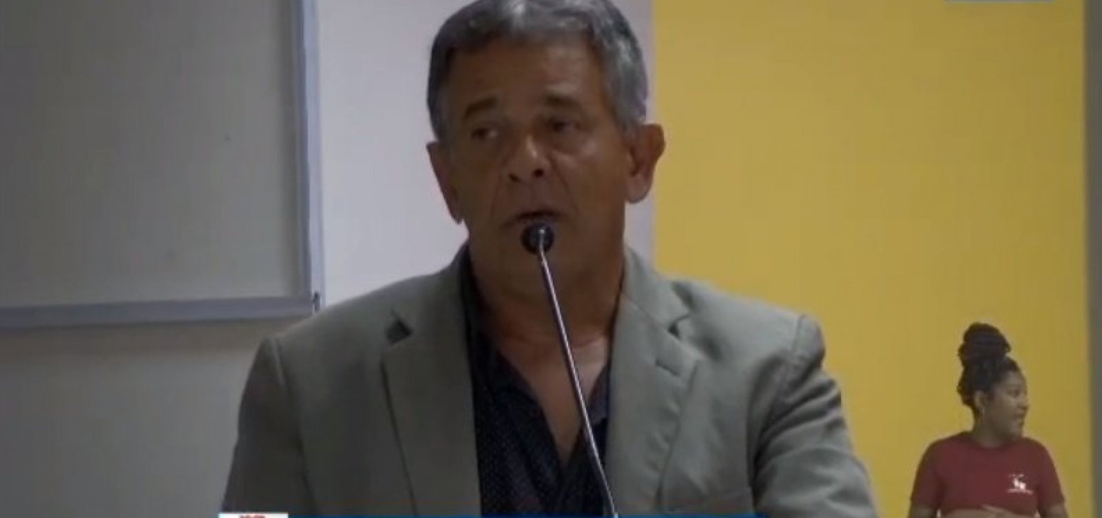 Vereador faz discurso preconceituoso em sessão ao cutucar prefeito: "Você não é autista para esquecer das coisas"