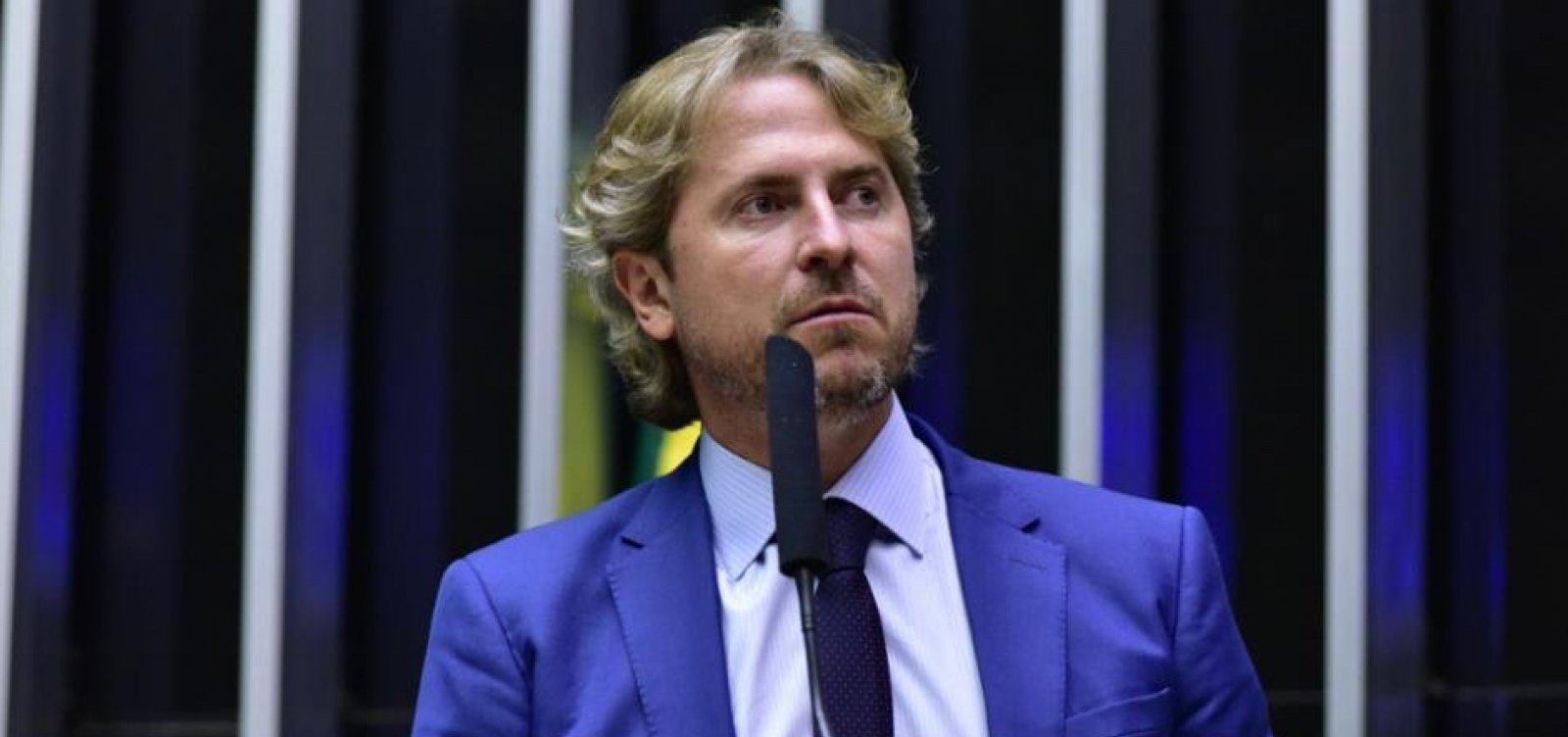 Zeca Dirceu diz que PT está disposto a "abrir mão", momentaneamente, de taxar "super-ricos" para garantir tramitação de projetos