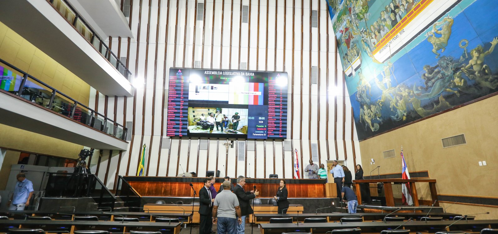 Oposição na AL-BA reclama de horário da votação do PL dos Precatórios