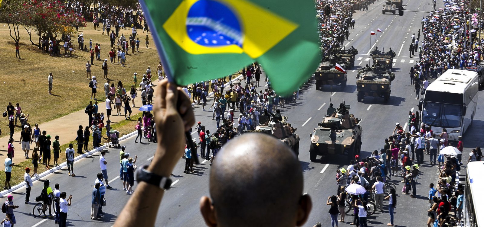 Cerimônia do 7 de setembro quer desvincular Forças Armadas da polarização