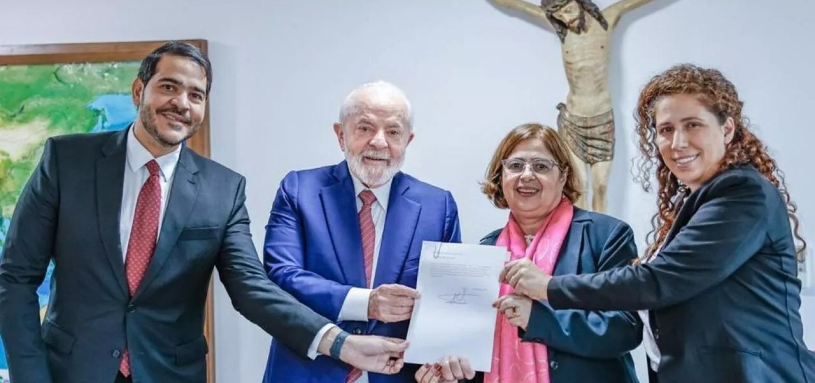 Lula aprova parecer que prevê demissão de servidor por assédio sexual