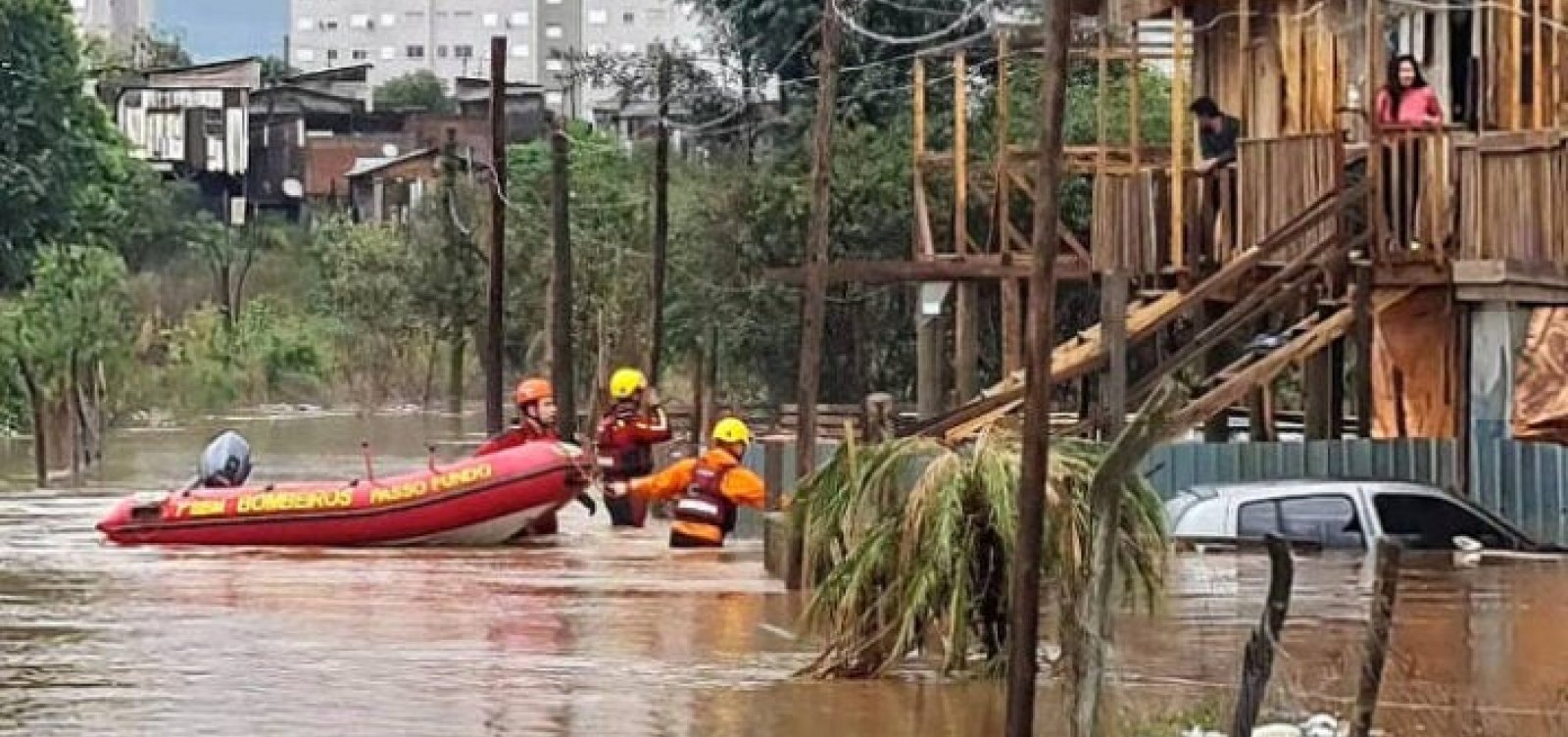 Ciclone extratropical deixa 4 mortos no Rio Grande do Sul e mais de mil desabrigados