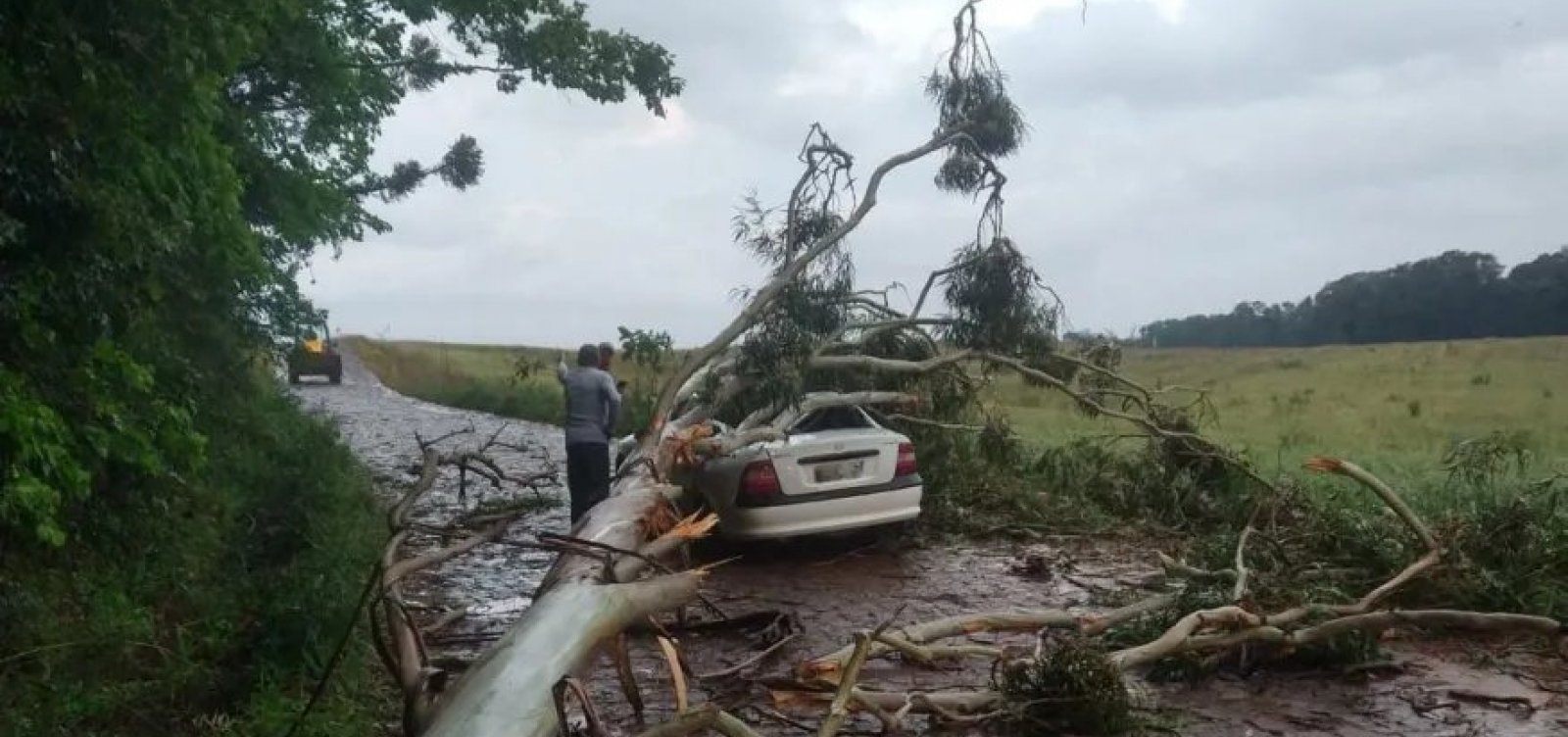 Governador do Rio Grande do Sul confirma morte de ao menos 21 pessoas por conta de ciclone extratropical 