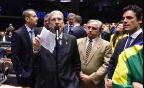 Todos os deputados baianos são favoráveis à comissão do impeachment